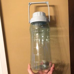 Work out travel bottle